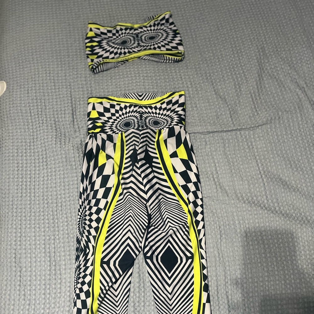 Printed set - Picture 2 of 2